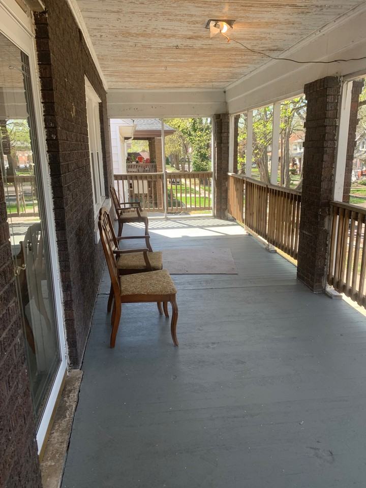 434 W Cook St #2 - Photo 3 of 28