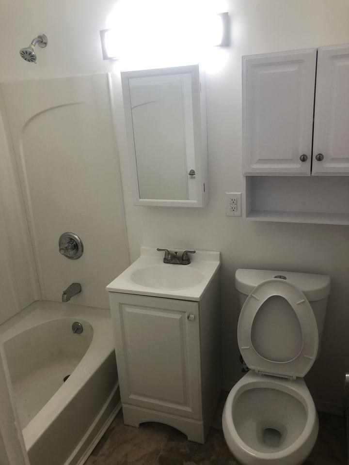 114 Cortland Circle #114 - Photo 7 of 8