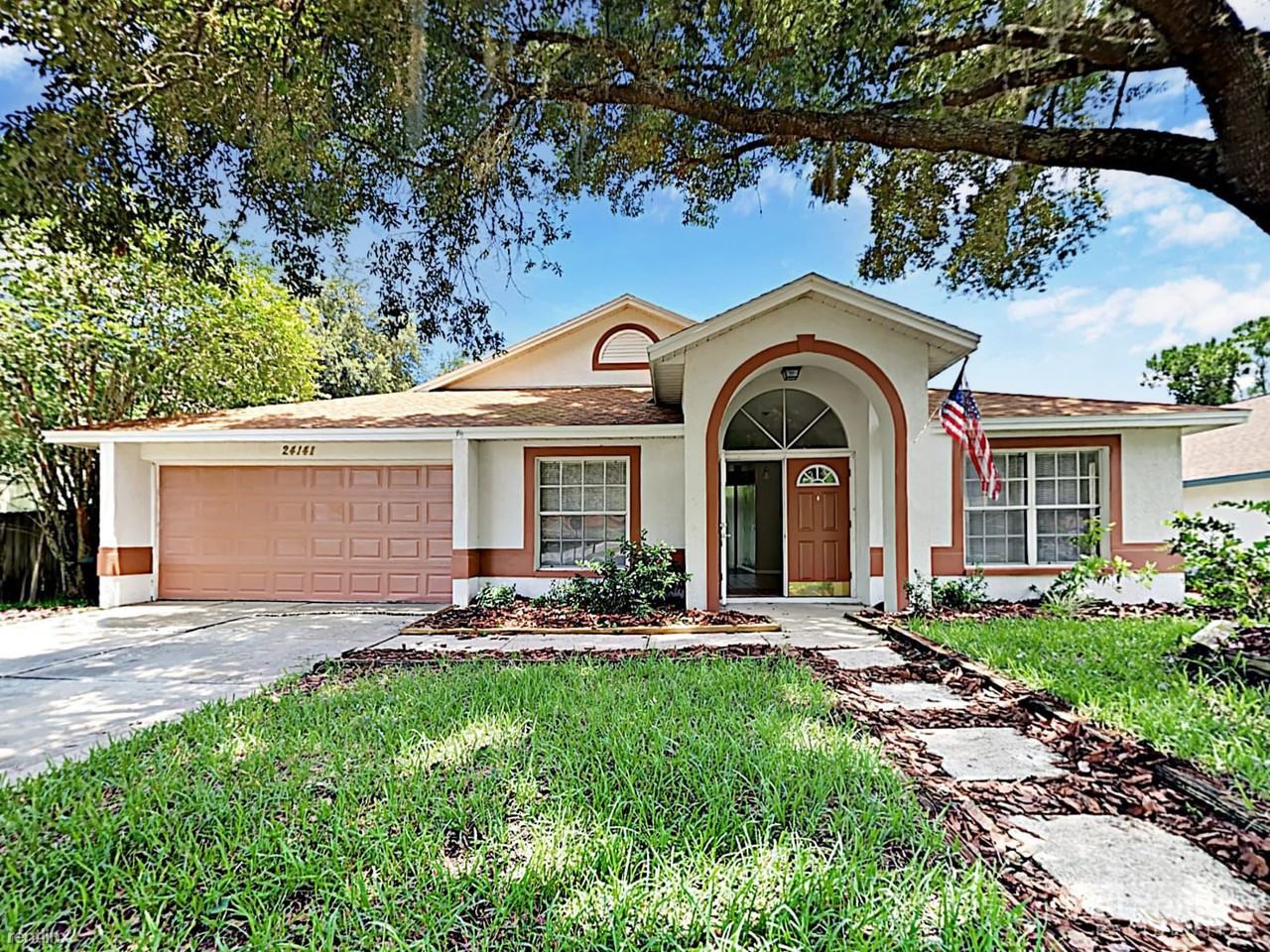 24141 Painter Dr - Photo 2 of 13