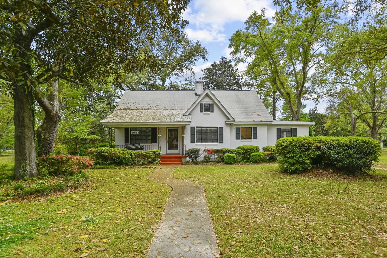 1663 Pinckney Park Dr, Charleston, SC 29407 3 Bedroom House for 2,700