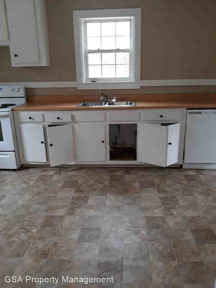 157 Cobb St - Photo 2 of 7