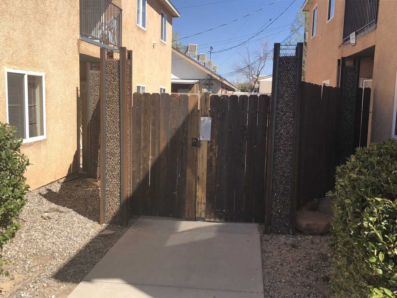 3417 Vail Ave Se - Photo 3 of 21