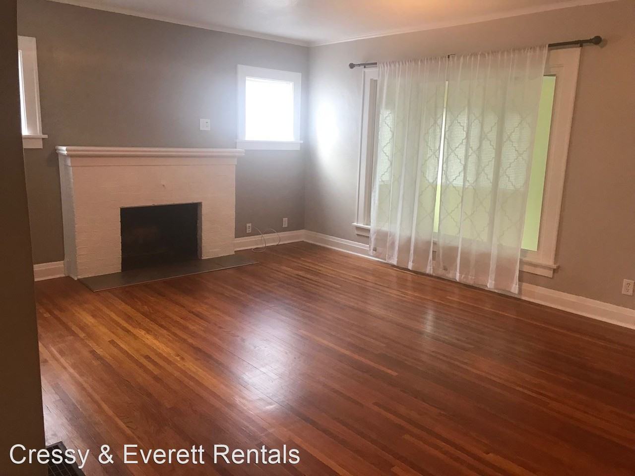 1324 Cedar St - Photo 2 of 12