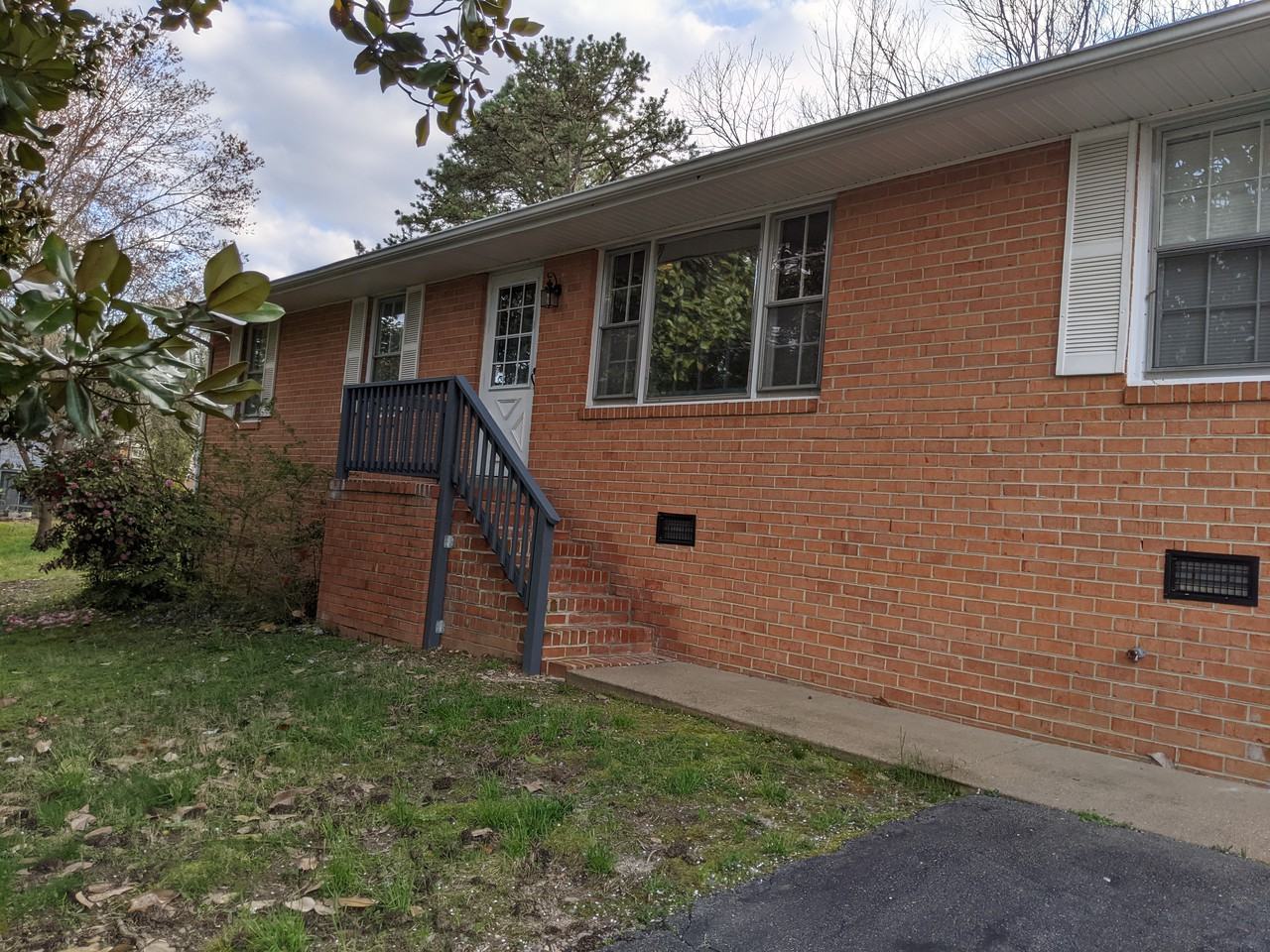 7317 Hunterbrook Drive - Photo 2 of 39