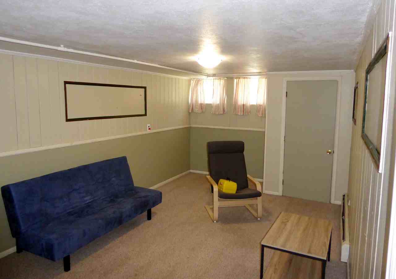 1631 Remington St - Photo 4 of 12