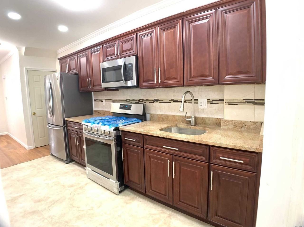 107-14 122nd Street - Photo 3 of 4