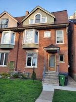 629 Huron - Photo 1 of 1