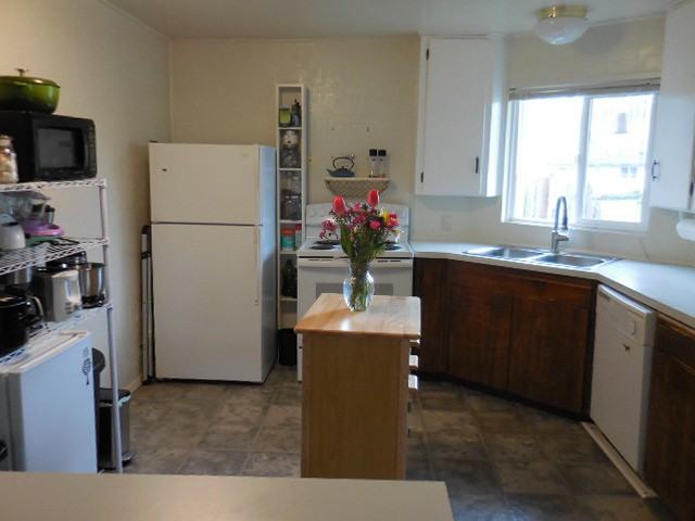 2305 Nw Fillmore Ave #4 - Photo 7 of 24