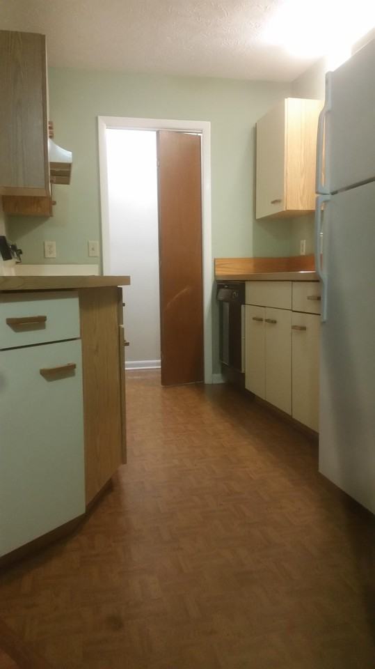 6792 #1 - Photo 4 of 14