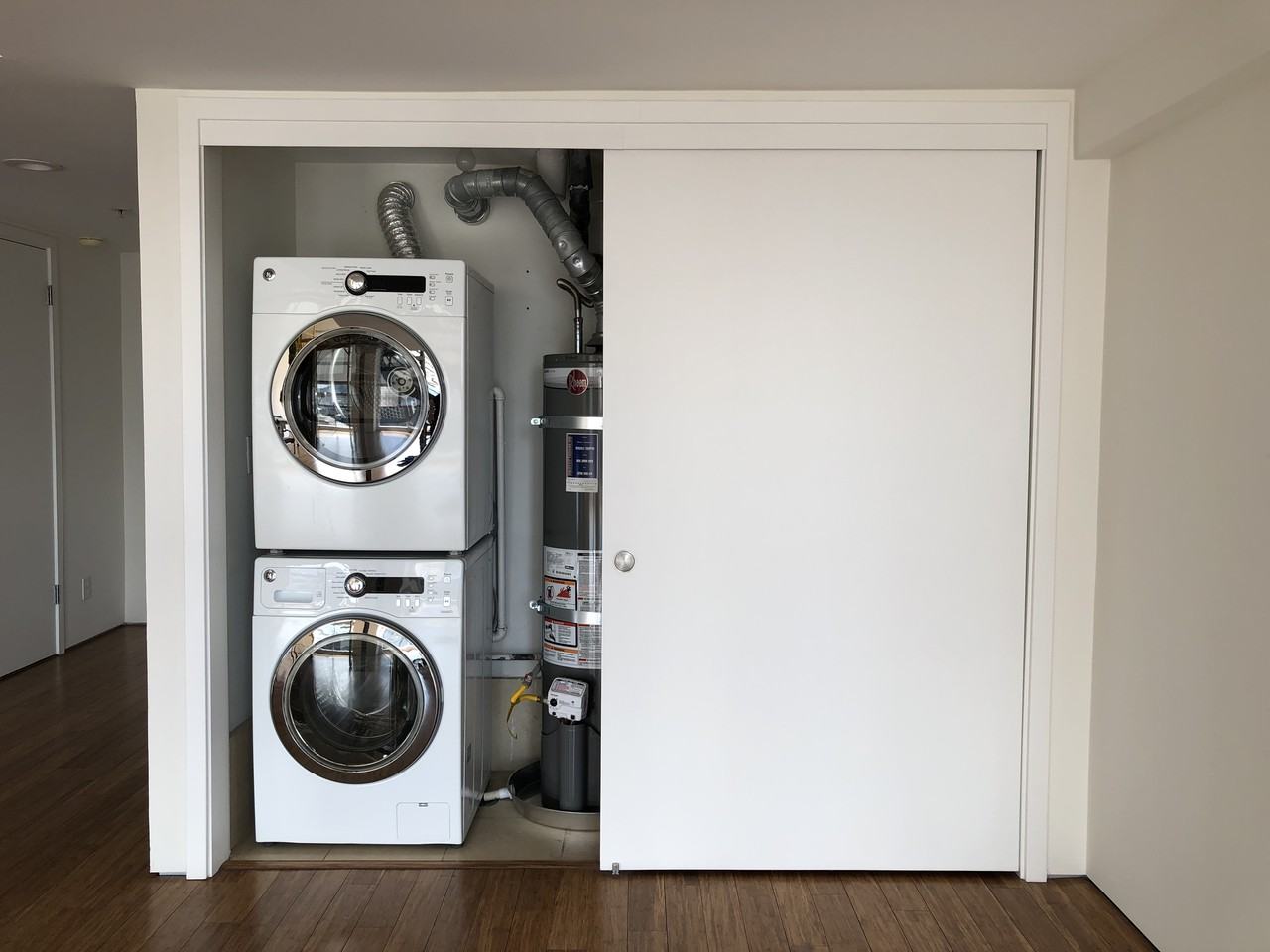 2900 22nd Street #8 - Photo 7 of 39