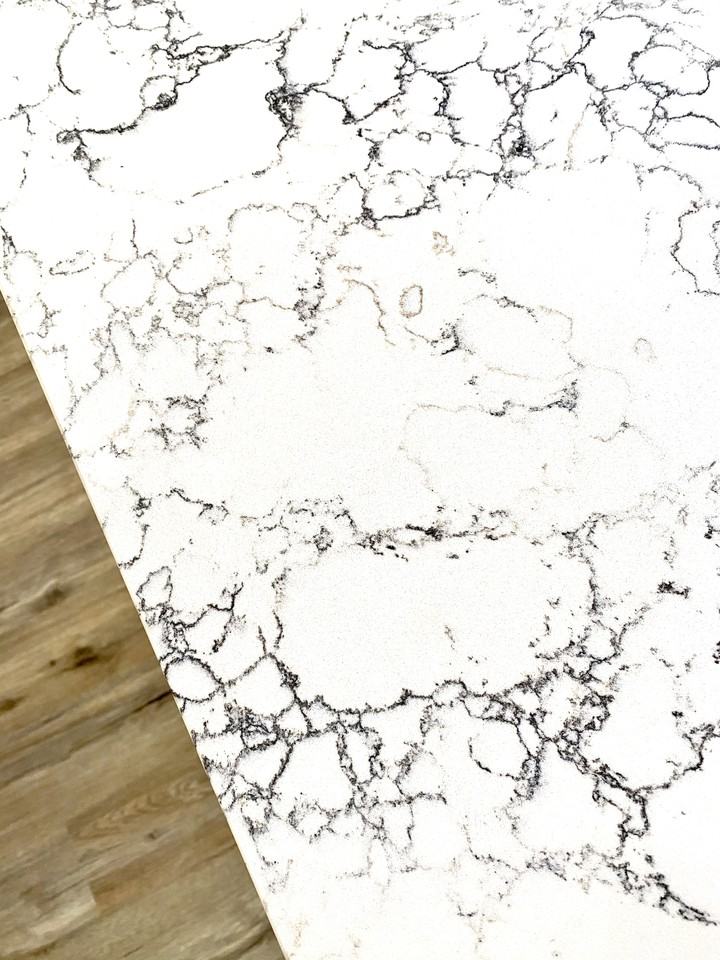 1604 Cindy Cir - Photo 3 of 10