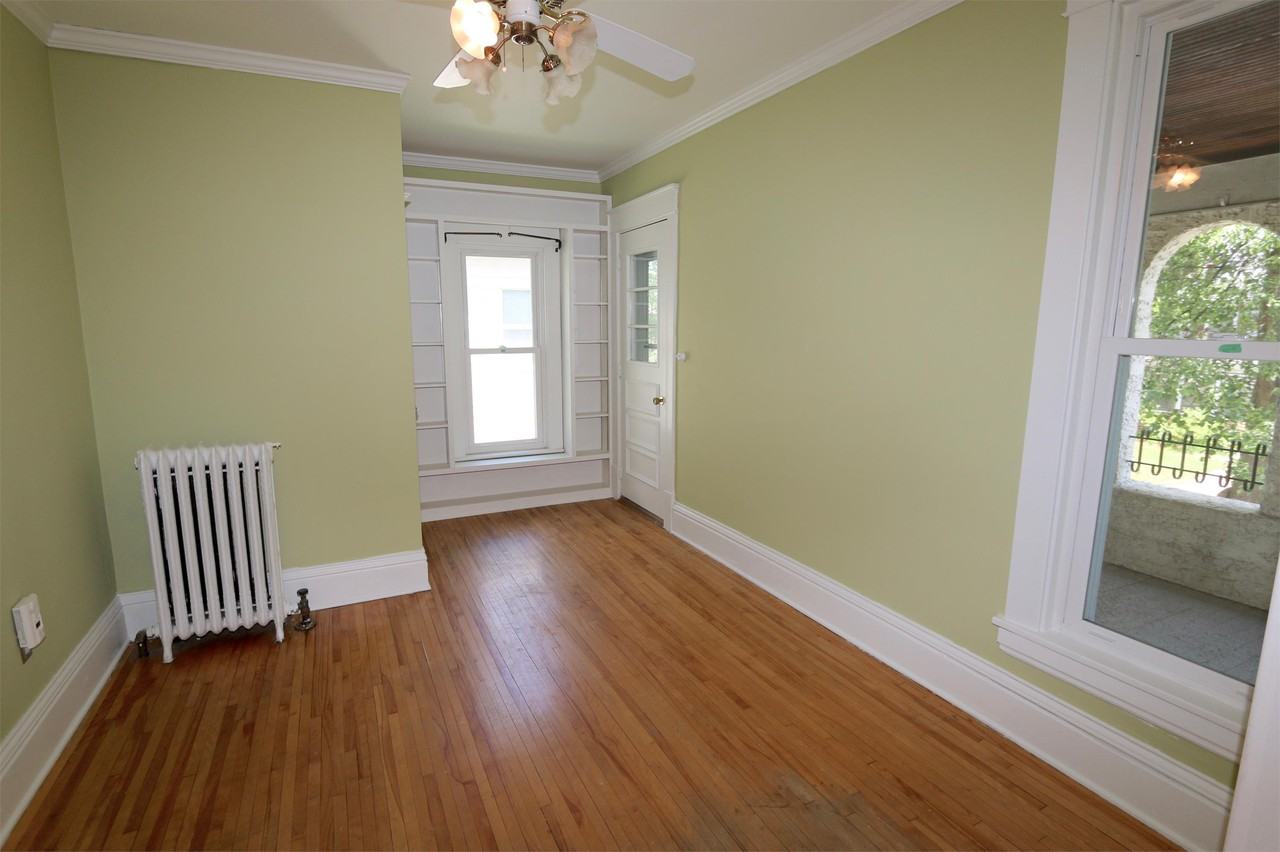 3116 Humboldt Ave S #2 - Photo 4 of 21