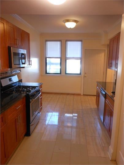 5038 N Kimball AveUnit 3 #5038-3 - Photo 2 of 13