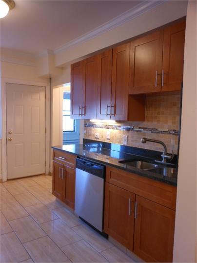 5038 N Kimball AveUnit 3 #5038-3 - Photo 3 of 13