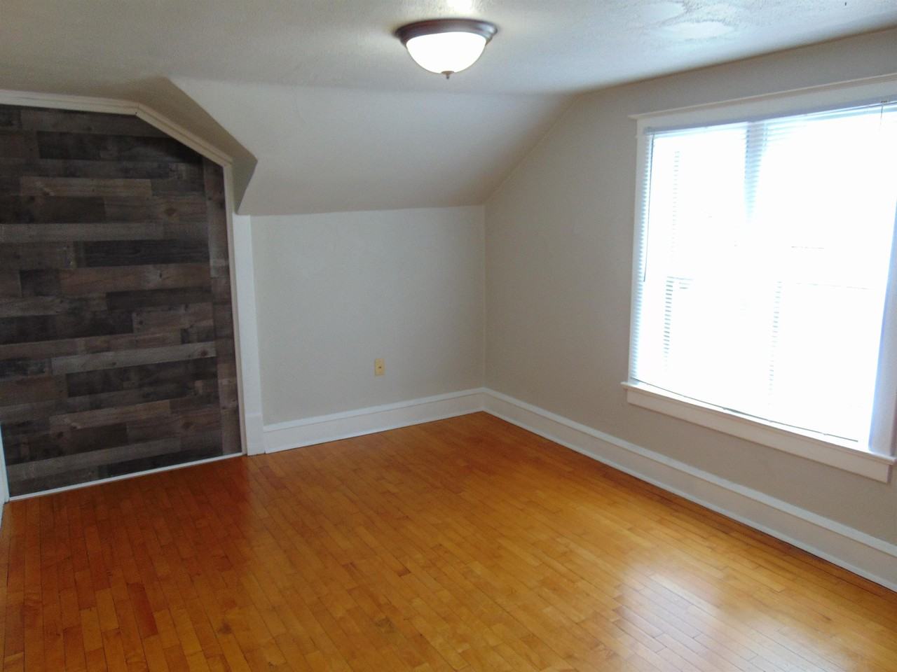 324 1/2 E Pacific St #1-2 - Photo 2 of 6