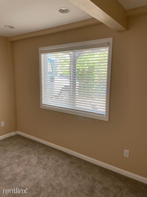 28660 W Lake Dr - Photo 3 of 17
