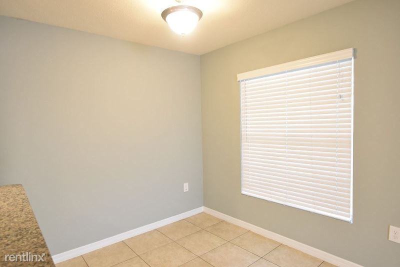 4312 Flora Ave - Photo 3 of 7