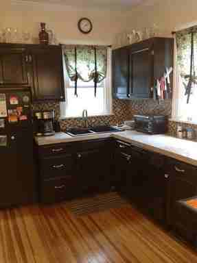 1304 Claremont Ave - Photo 2 of 11