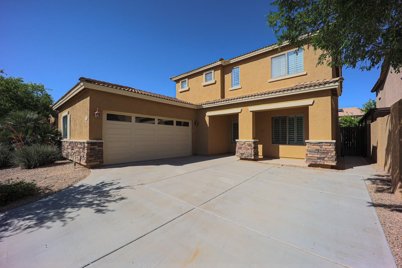 3934 W Roundabout Cir - Photo 3 of 38