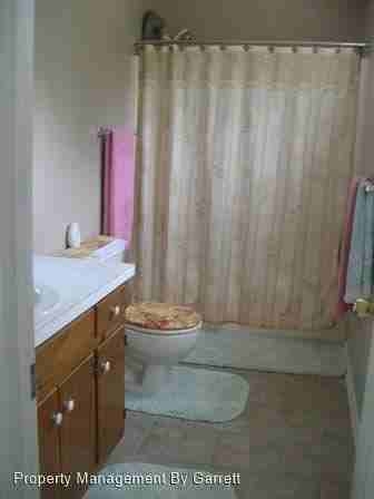 105 Saddle Dr - Photo 2 of 9