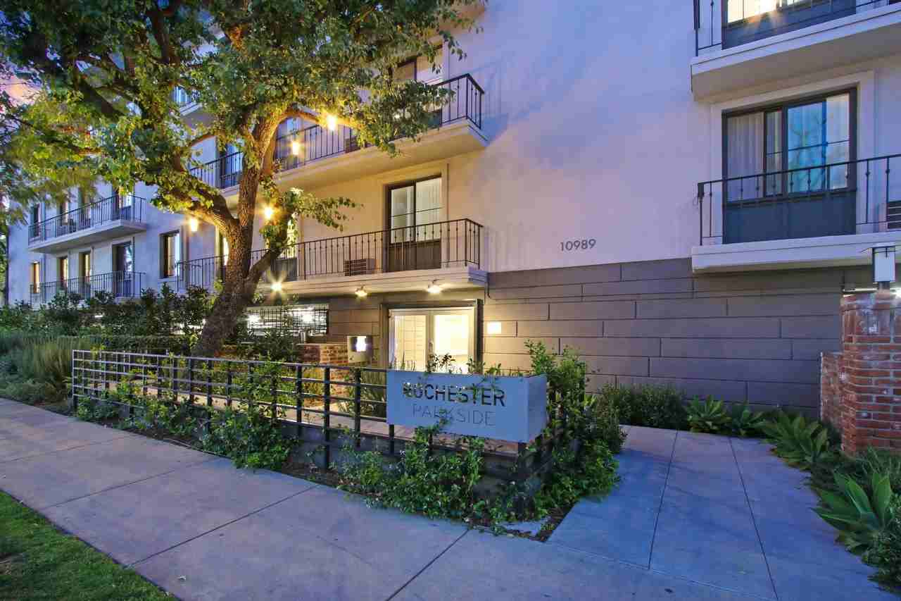 Rochester Parkside - Photo 5 of 67