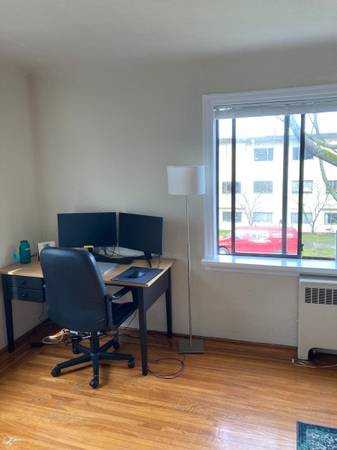 2625 Alberta Street - Photo 3 of 12