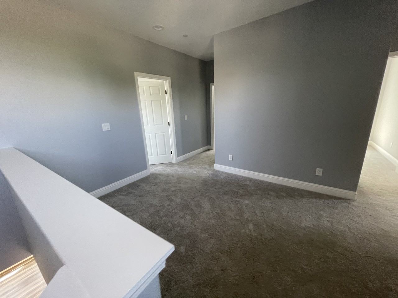 12 Roscommon Court - Photo 3 of 14