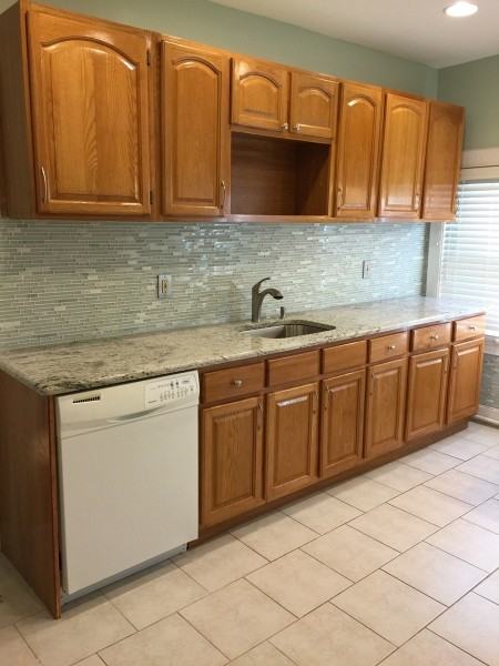 1 Lenox Pl #B - Photo 2 of 11