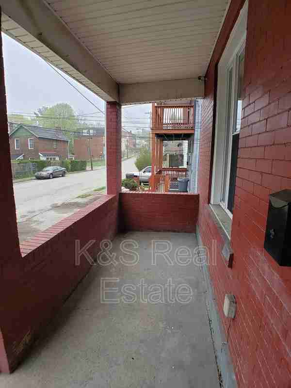 1507 1507 - 1519 Coal Street - 1507