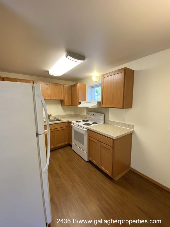 2436B Nw 59th St #2436B - Photo 4 of 20