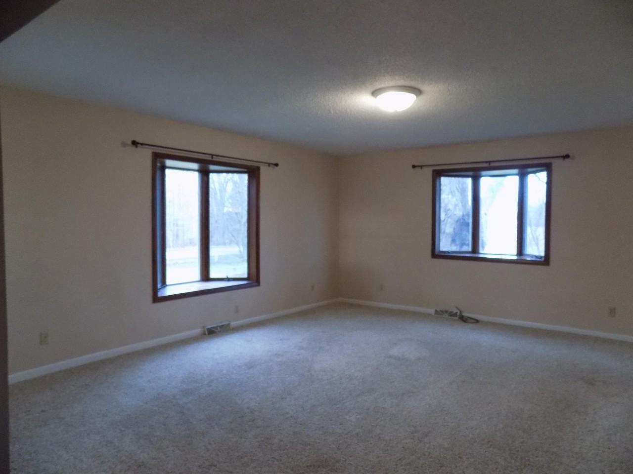 13590 Howard Rd #1 - Photo 7 of 16