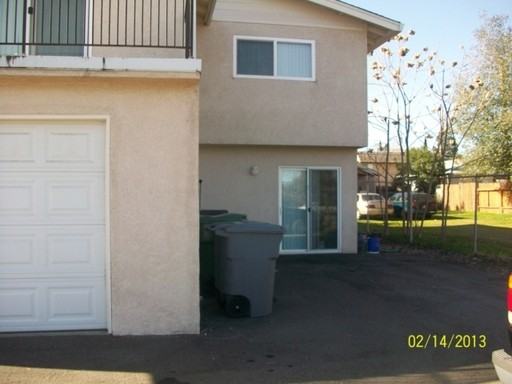 1146 N Court St - Photo 2 of 9