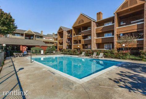 1707 Trinity Height Dr - Photo 3 of 4