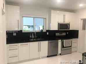 201 186th St - Photo 3 of 18