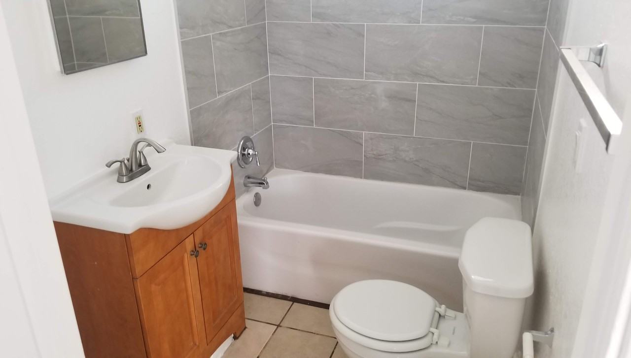 12012 Raley Dr - Photo 6 of 17