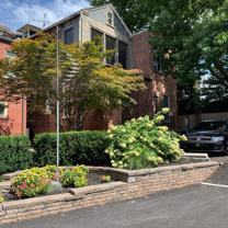 130 E Chestnut St - Photo 1 of 1