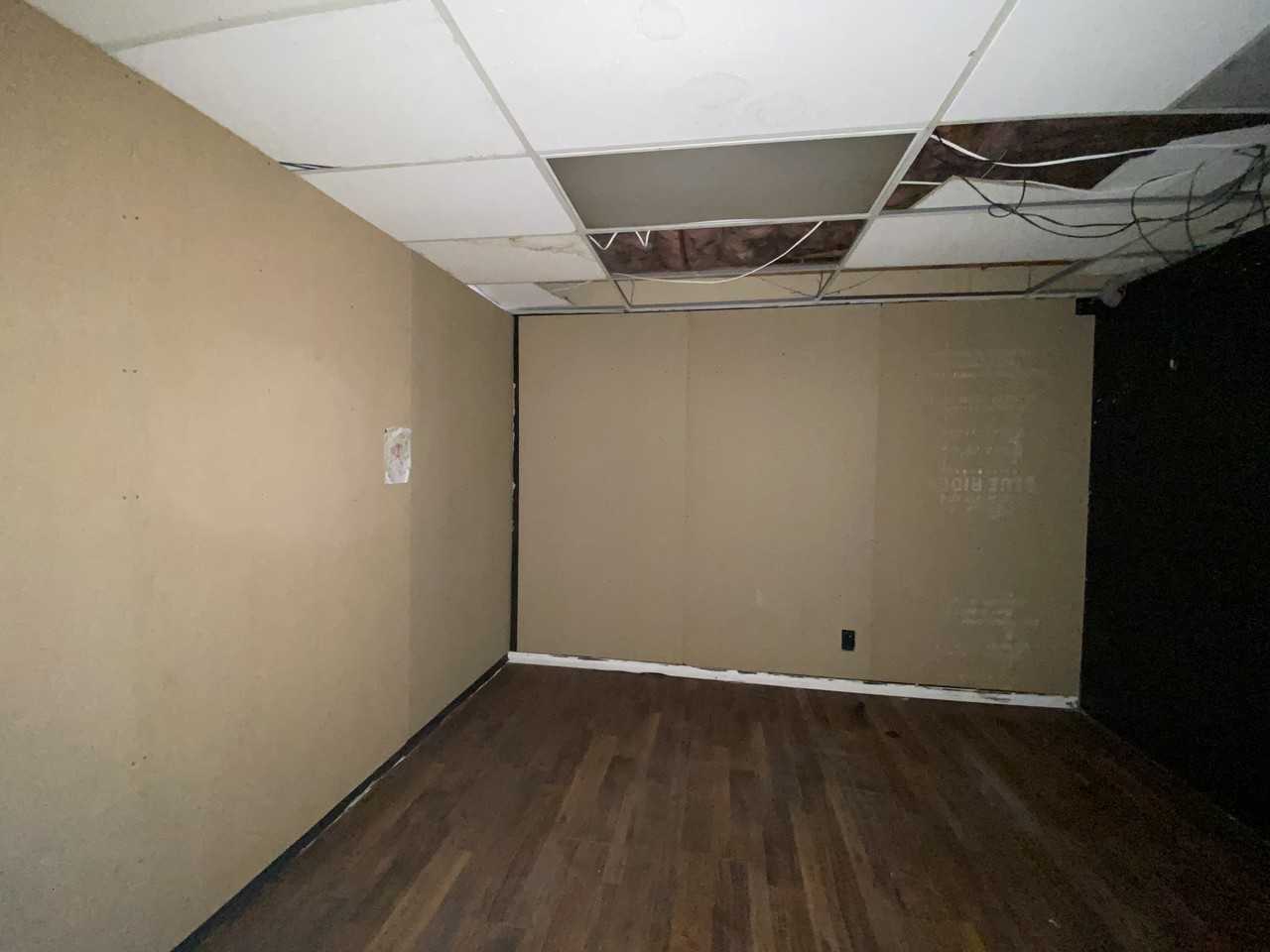 2111 San Gabriel Blvd - Photo 3 of 12