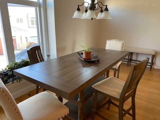 121 Riverwalk Way - Photo 2 of 10