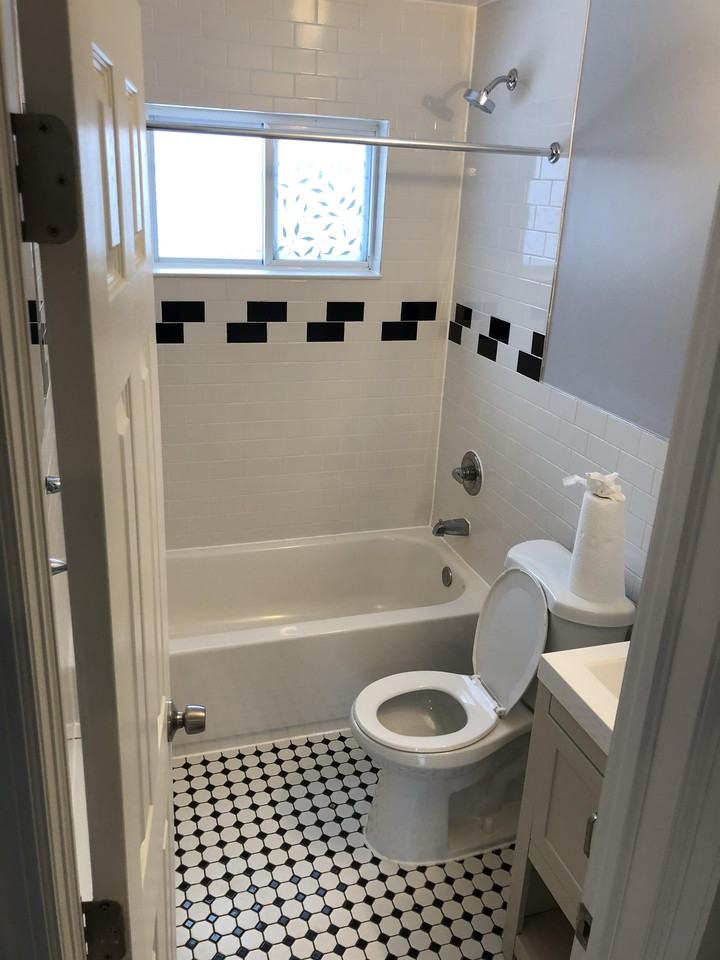 1737 1737 NORTH GARDINER DRIVE-22B #22B - Photo 5 of 14