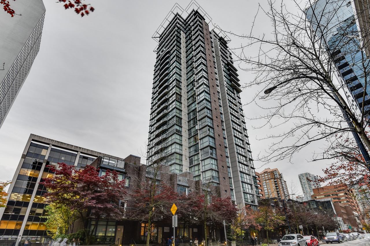 1068 Hornby Street 1005, Vancouver, BC V6Z 1V6 1 Bedroom Apartment