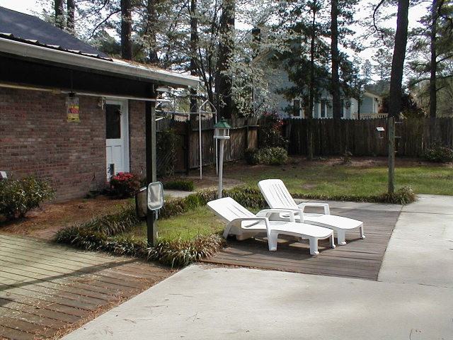 12740 Stratford Dr - Photo 2 of 8