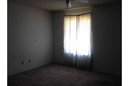 208 N Christy St - Photo 3 of 9