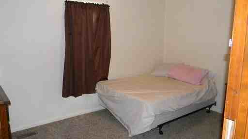 205 Broad St - Photo 2 of 9