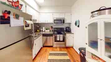 featured image of 117 Maple Ave Apt E