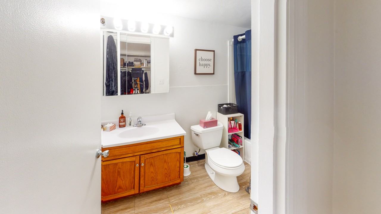 Prime Apartments at Uptown II - Photo 7 of 101