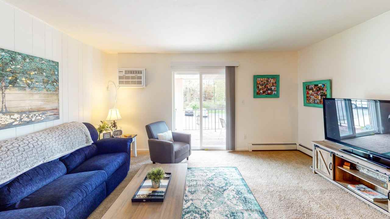 Prime Apartments at Uptown II - Photo 2 of 101