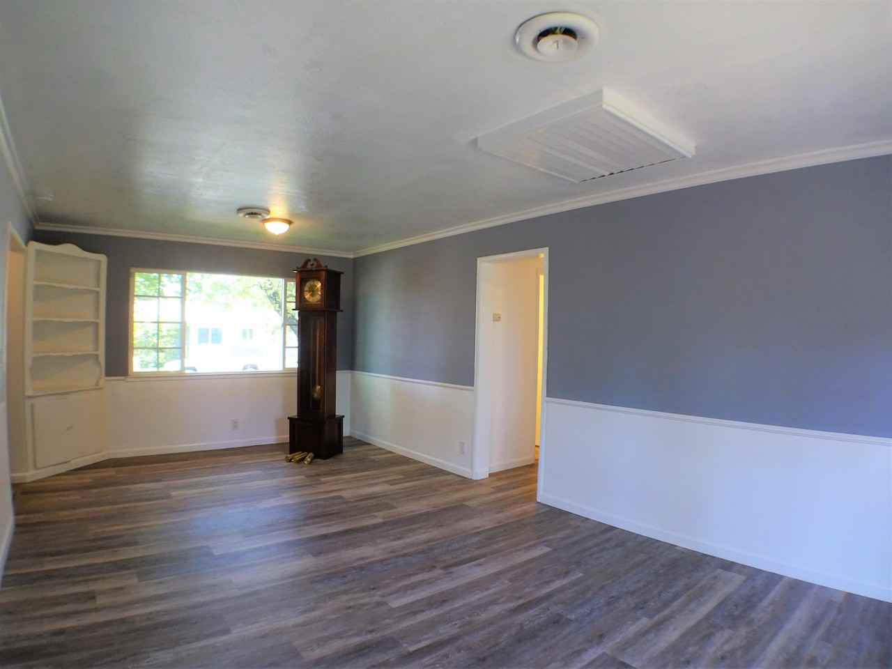 708 Douglas Ln #1 - Photo 4 of 16