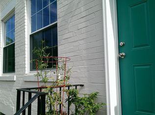 1405 Perry Pl Nw #B - Photo 4 of 22
