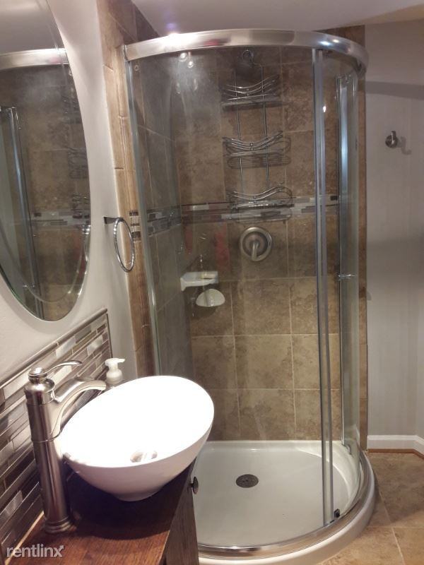 1598 Pin Oak Dr - Photo 2 of 12