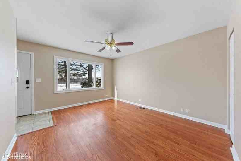 1207 Sunset Dr - Photo 2 of 16